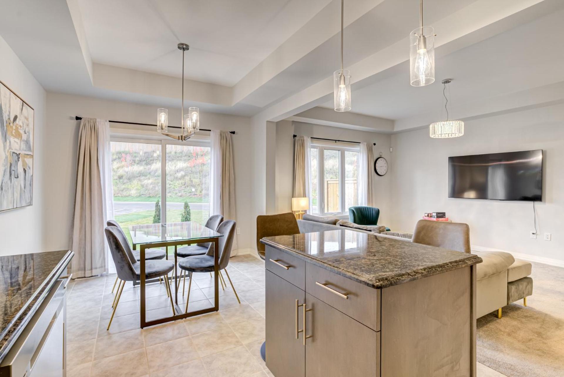 Luxury Living At The Falls - 4 Bed House Niagara Falls Exterior photo