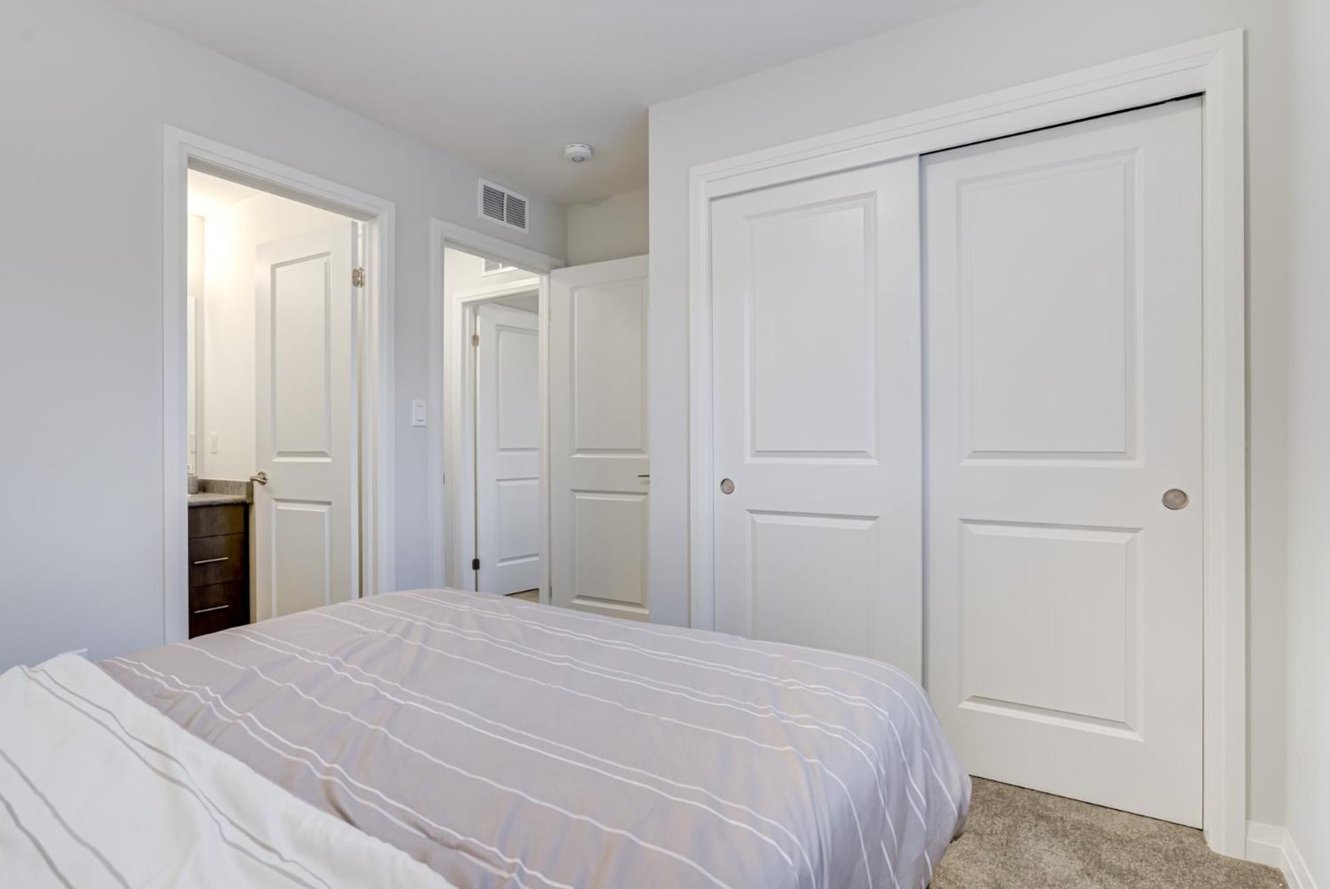 Luxury Living At The Falls - 4 Bed House Niagara Falls Exterior photo